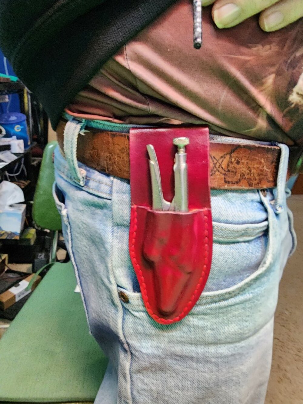 New Homemade Leather Pouch with Mastercraft Mini Vice Grips - Picture 7 of 15